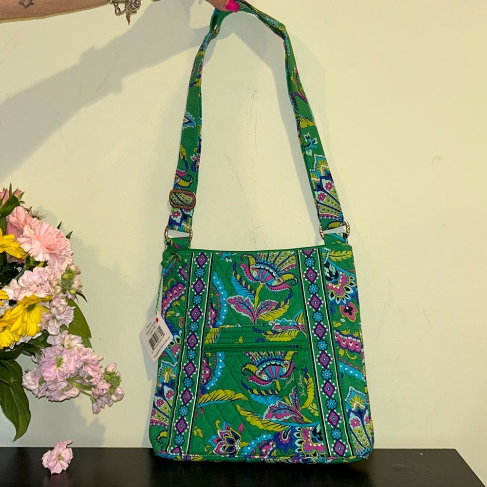 Vera Bradley hipster emerald paisley